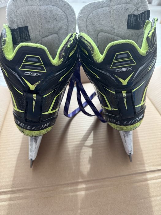 Продам вратарские коньки Bauer GSX Junior 4.0