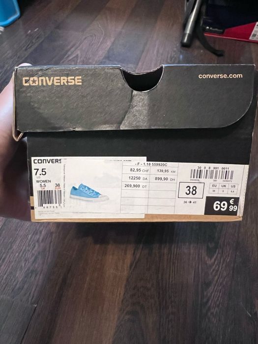 Tenesi Converse Nr 38