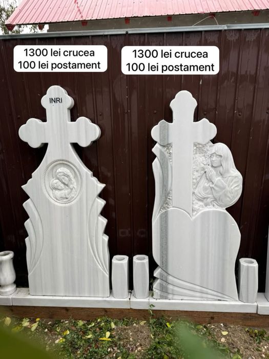 Monumente funerare