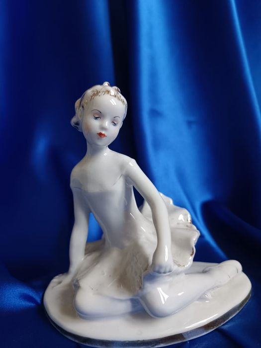 Статуэтка антиквариат