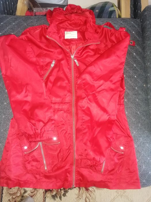 Ветровки подростковые дешево