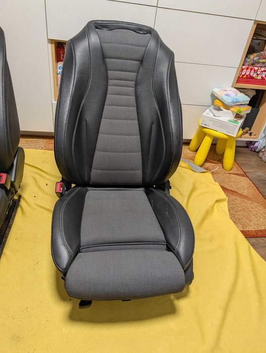 Scaune fata Mercedes E class - 650 LEI