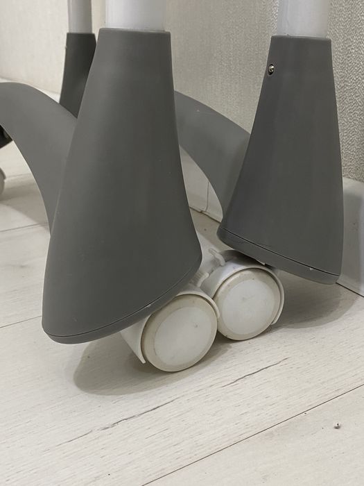 Продом стульчик для кормление