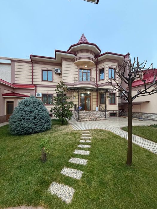 Шикарный Дом в Центре Луначарского