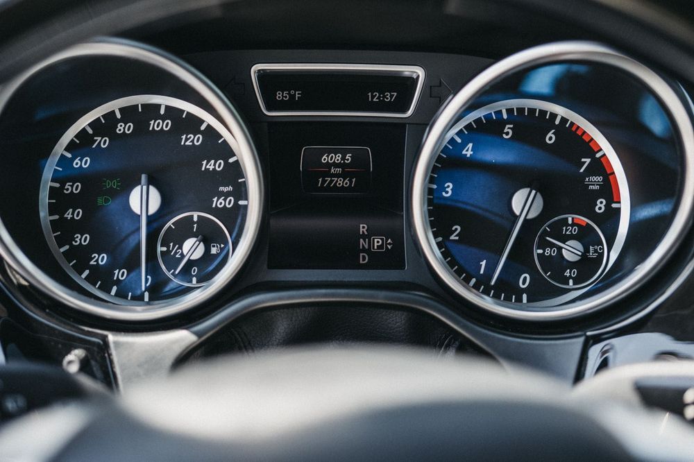 Mercedes-Benz GL 550 AMG-Designo | Harman-360 | Soft Close | Смени вер