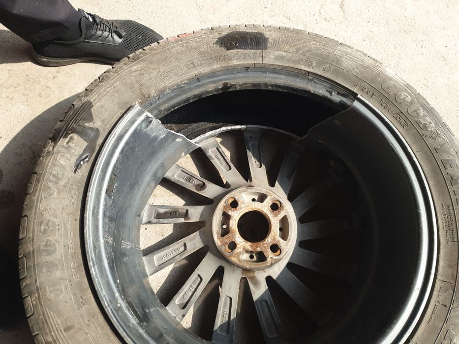 “17 lik Chevrolet disk, 3 ta sog‘, 1 ta siniq, narxi 3 mln kelishiladi