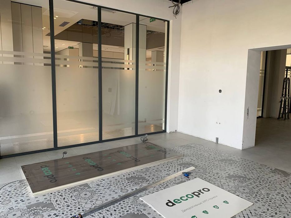 Аренда помещения под кафе в новом Бизнес-Центре   (ТЛ)