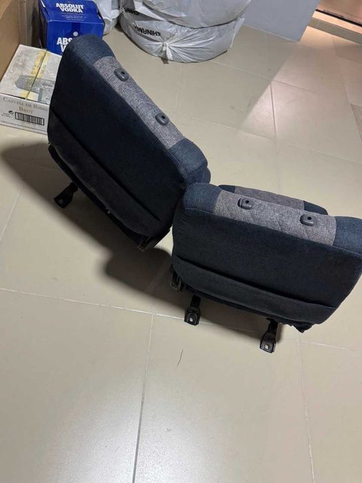 Передние сиденья Prado 78