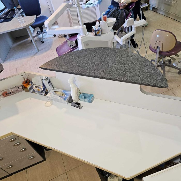 set Mobilier de receptie si birou modern fabricat in Germania