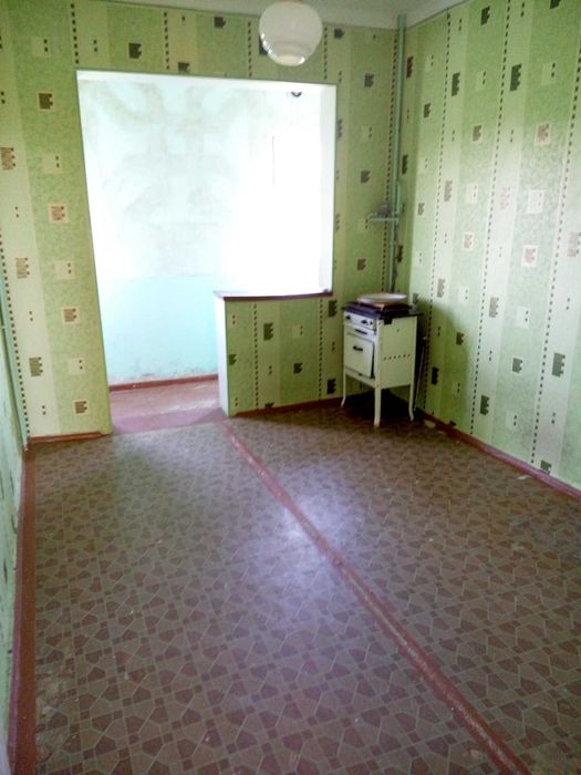 ПРОДАМ СВОЮ 2-ком КВ 2/8/9 Отдельный ВХОД / Чиланзар 16 Квартал 10 ДОМ