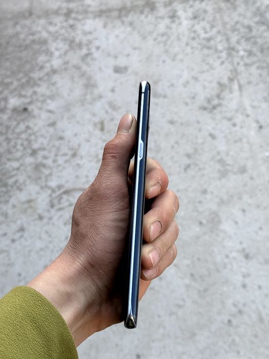 Samsung galaxy S 10 5g xolati ideal