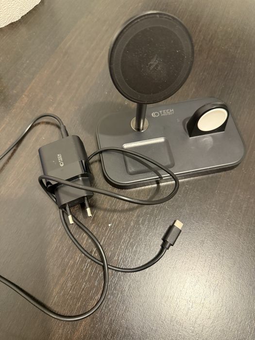 Incarcator Wireless 3 in 1 TECH-PROTECT A22, Magnetic MagSafe, 15W