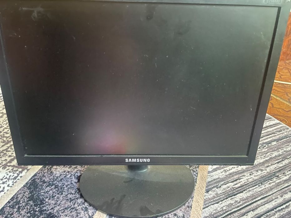 Продам монитор samsung