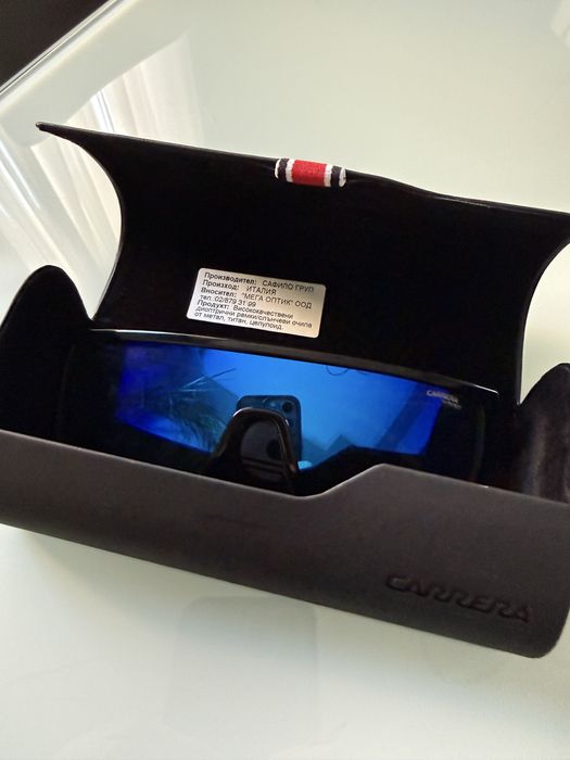 Слънчеви очила Carrera