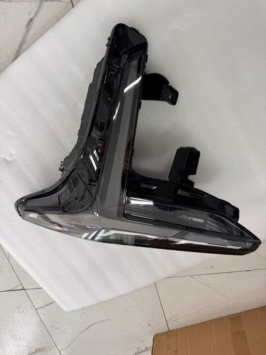 Фара левая GEELY Atlas