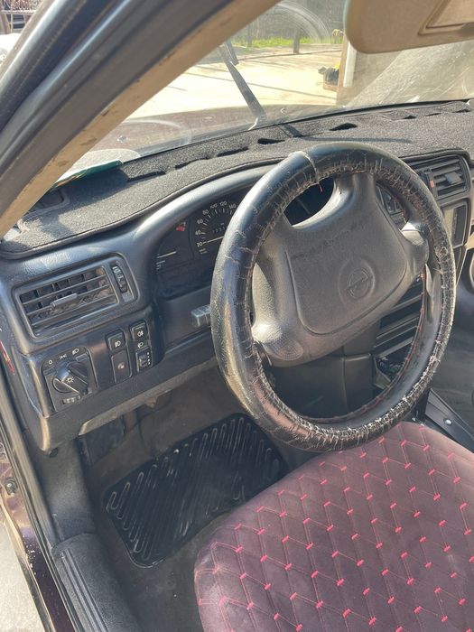 СРОЧНО!!! Сатылады Opel Vectra 1994