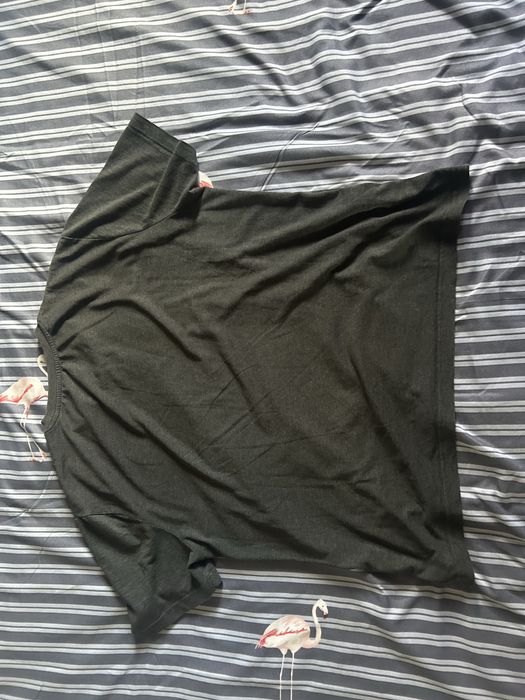 Tricou jeep gri