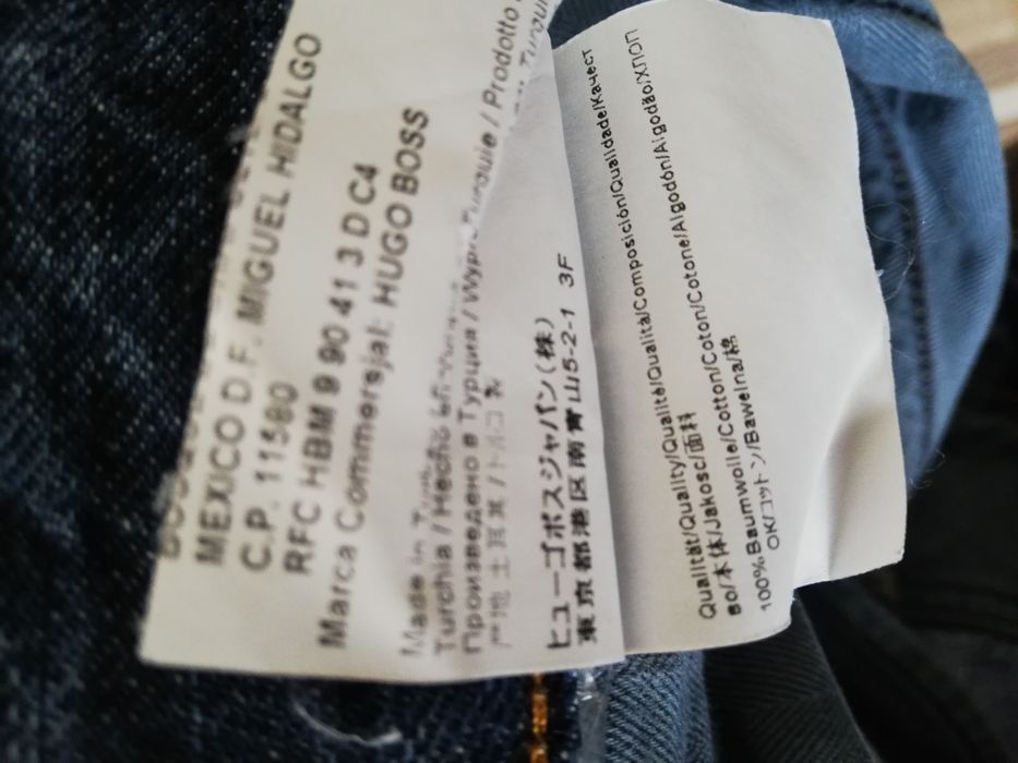 Blugi Boss bărbati mărimea 31/32