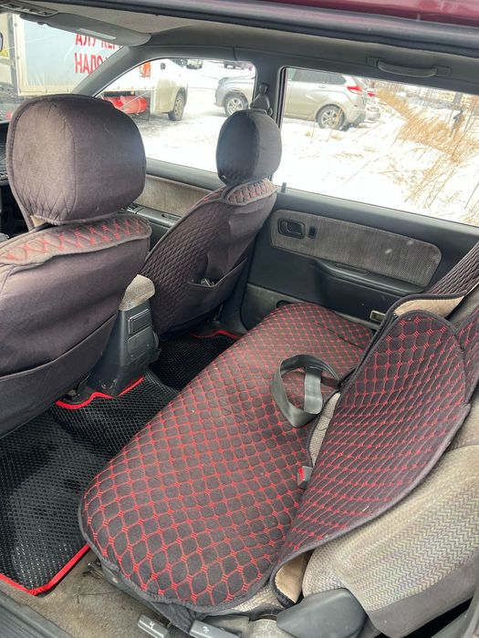 Mitsubishi 7 местный