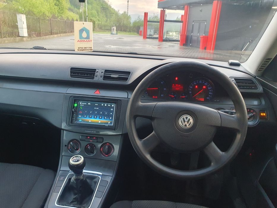 Vând vw pasat b6 1.9