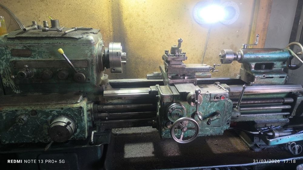 Токарный станок 
Сотилади.  Срочно!
2 тасиям ишлаб Турган