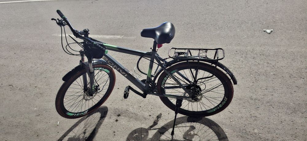 Velosiped sotiladi . Narxi 1 million kelishamiz yana