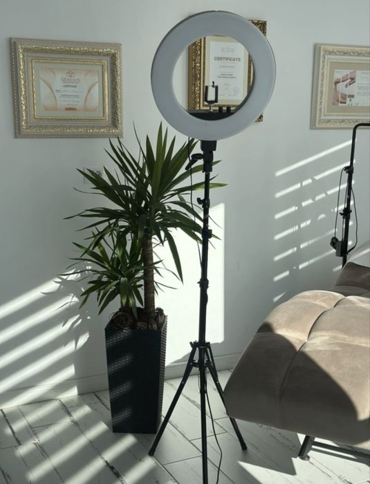 Lampa led ciculara profesionala pentru beauty  45 diametru