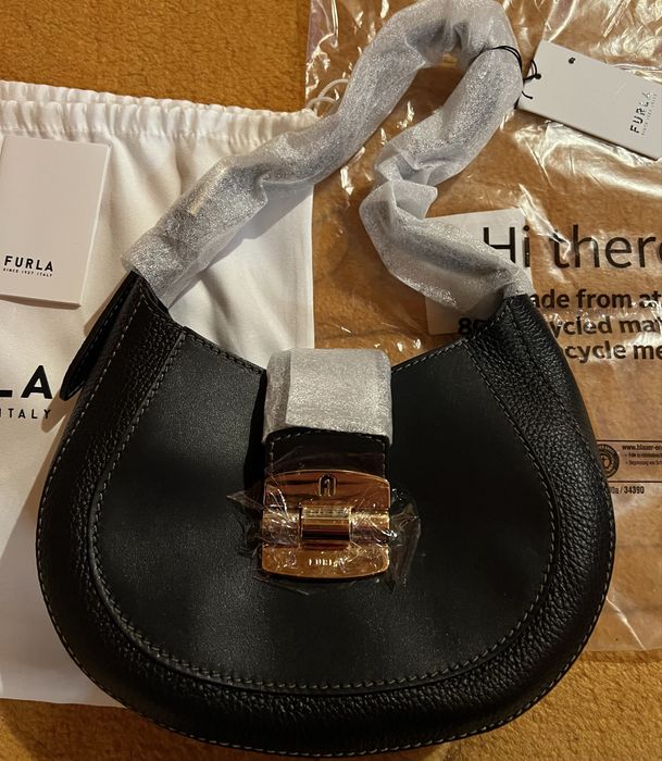 Оригинална кожена чанта Furla "Club 2 S"