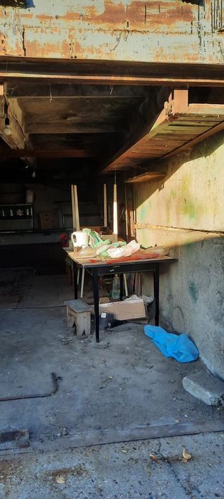 Гараж, на вокзальной