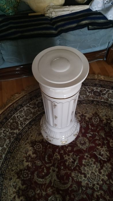 Дикоративная подставка