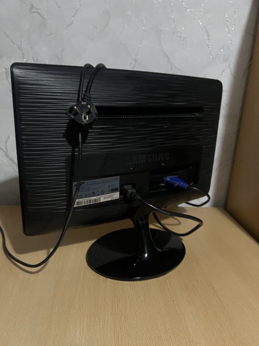 Монитор для компьютера