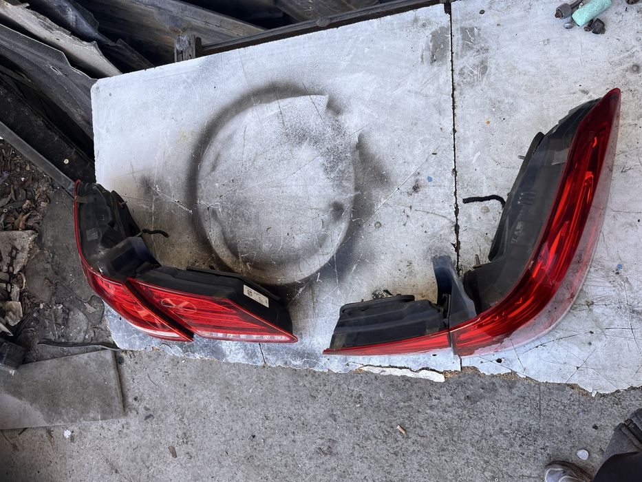 Стопове Mercedes E class W212 Facelift Комби / Стоп