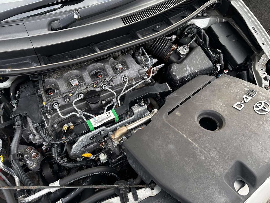 Toyota Auris 2.0 D-4D 126к.с 2008г