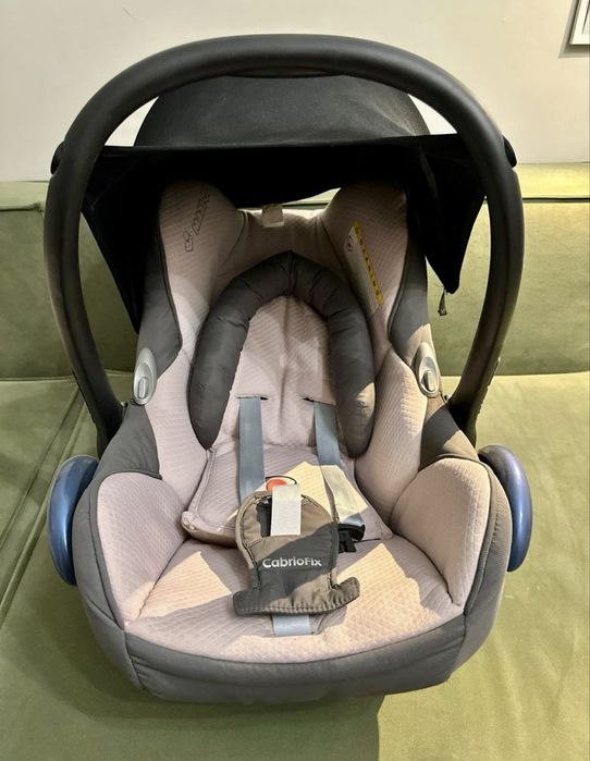 Maxi-Cosi Cabriofix автолюлька