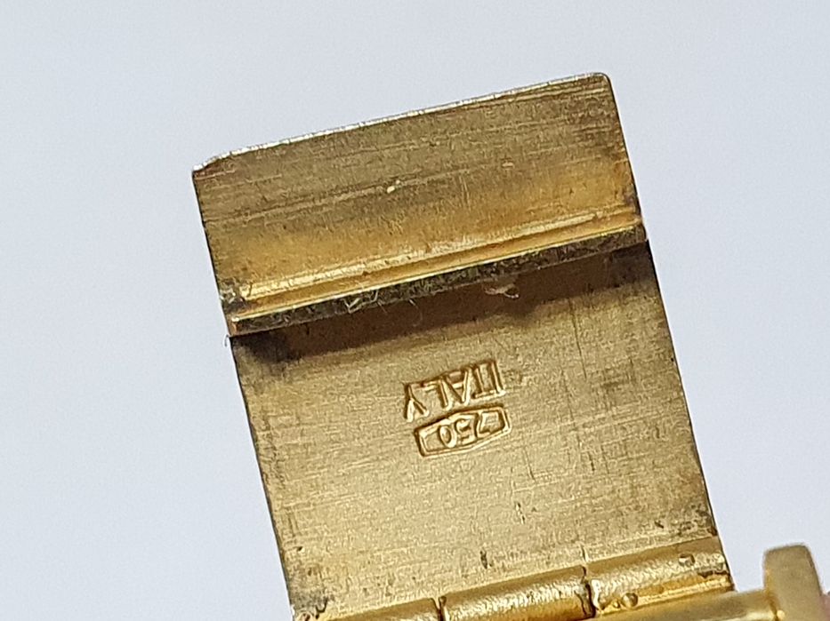 Ceas din aur de 18K – Geneve Quartz
Gramaj: 63,36 g