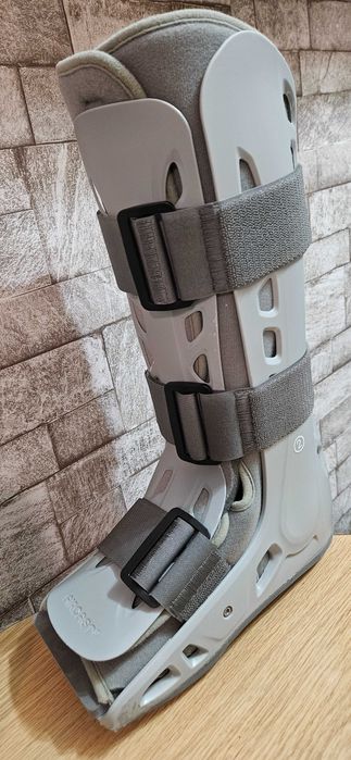 Airboot pentru gleznă ruptă