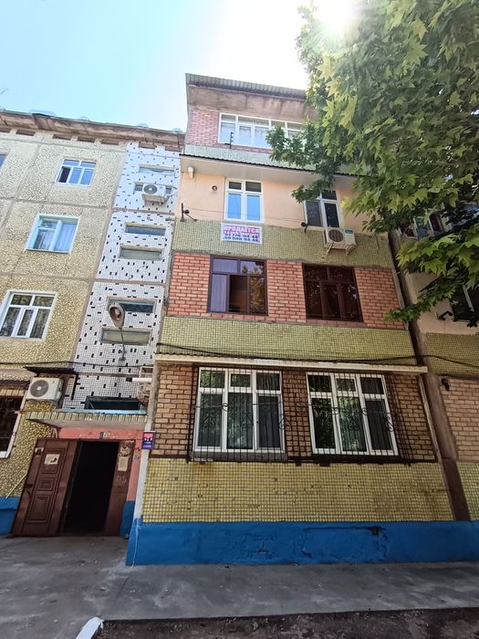Продаётся 3 комнатная квартира