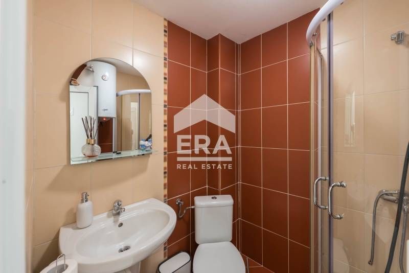 Ексклузивен, завършен до ключ офис под наем, на партер в нова сграда,