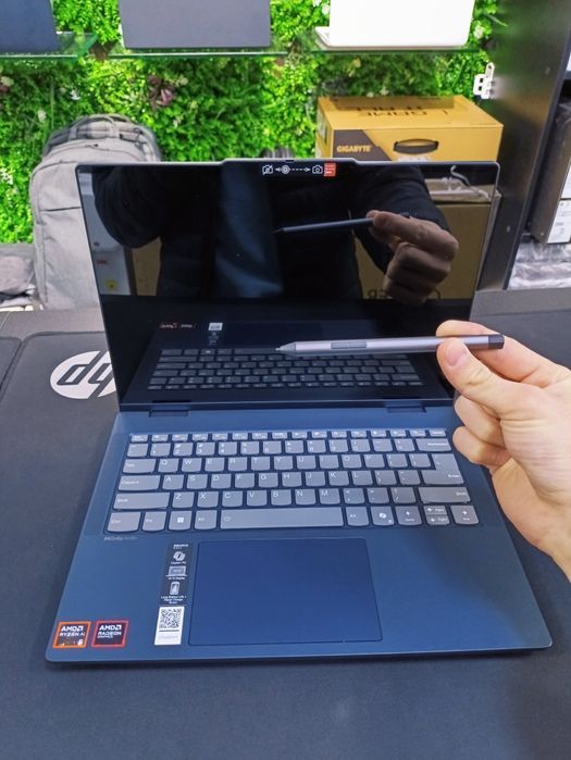 Lenovo IdeaPad 5 AI  2in1 X360 Pen