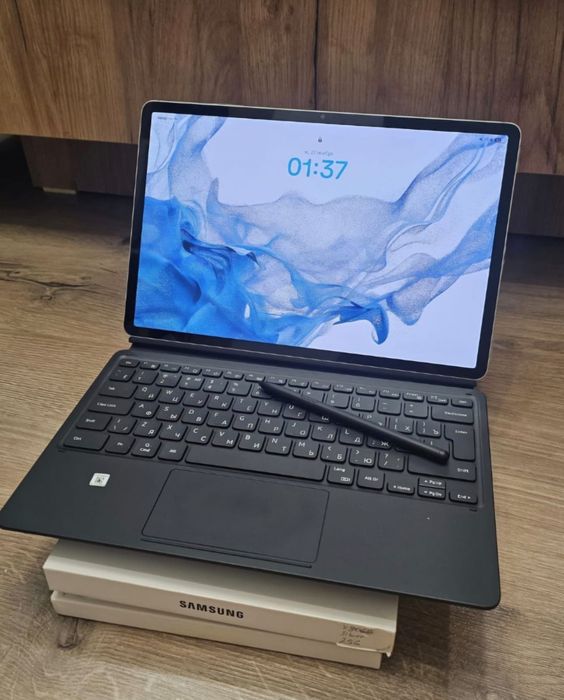 Samsung galaxy tab S8+ 8/256