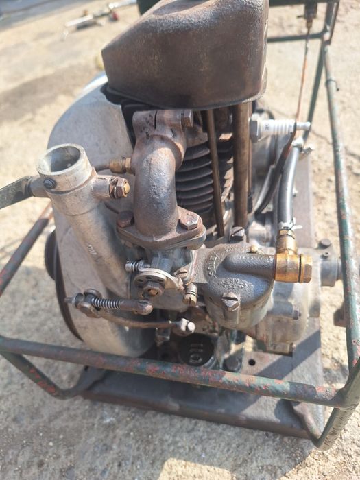 стационарен двигател NORMAN SC 150cc 1938година