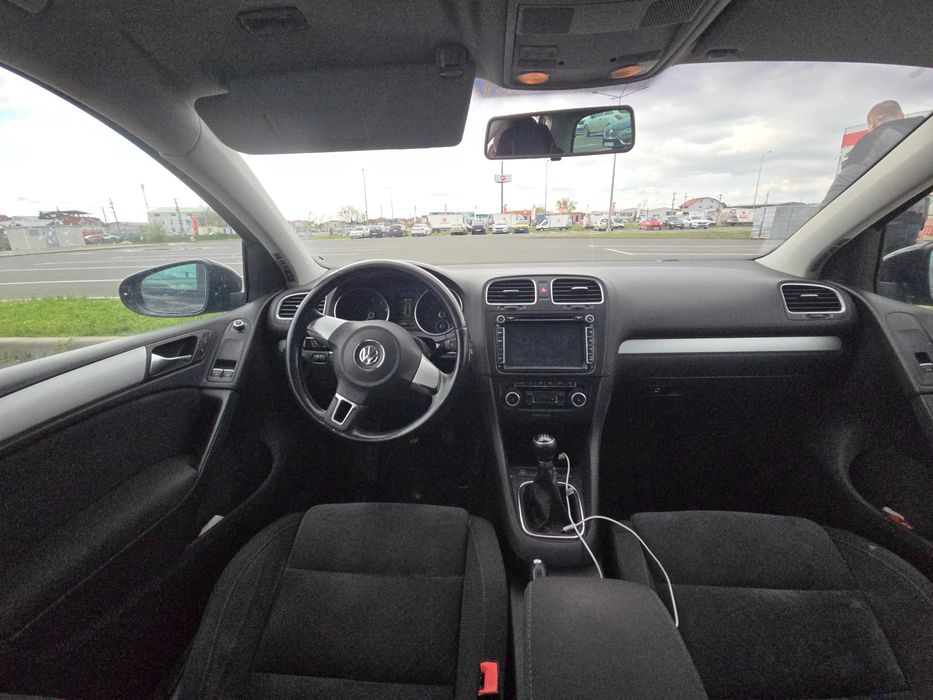 Volkswagen Golf VI 6 1.8 TSI 160cp | An 2011 | EURO 5 | NAVI