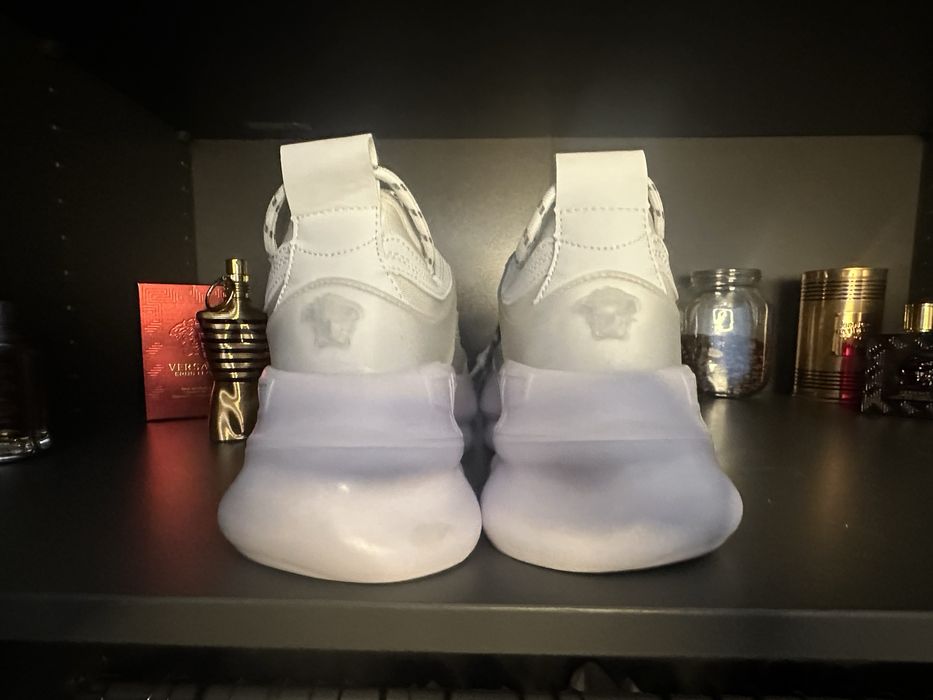 Versace Chain Reaction White