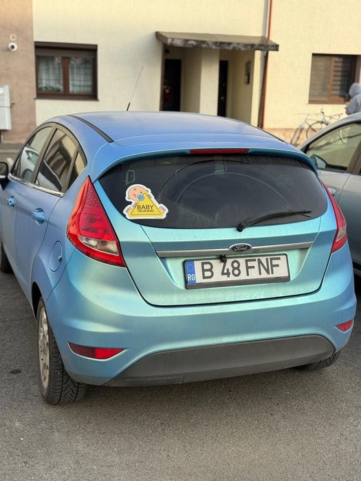 Ford fiesta primul proprietar 50000 km