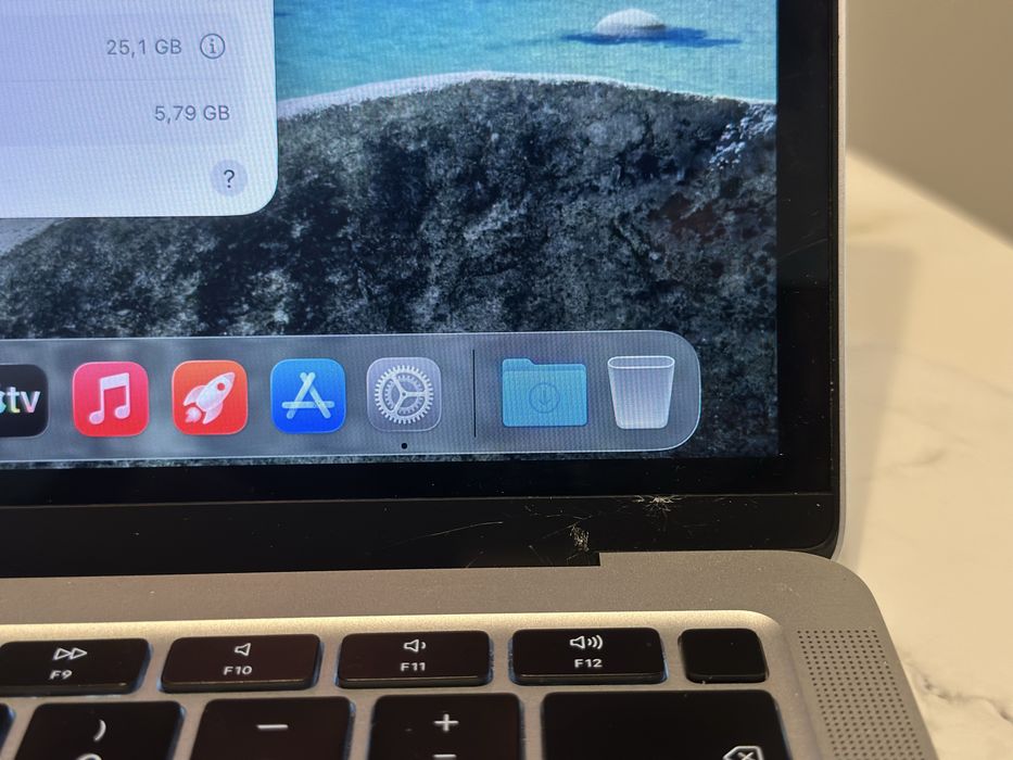 Vand MacBook Air 13 2020