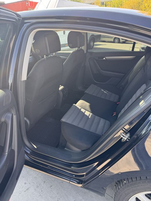 VW Passat 2.0 TDI BlueMotion, 140 CP, cutie manuala 6 trepte, 2013, Euro 5 , f. bine intretinut