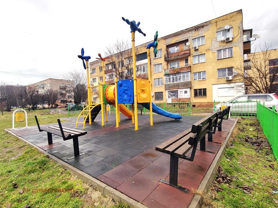 Продава се Двустаен апартамент в София, Ботунец - 77 кв.м за 503 €/кв.м - Снимка #16