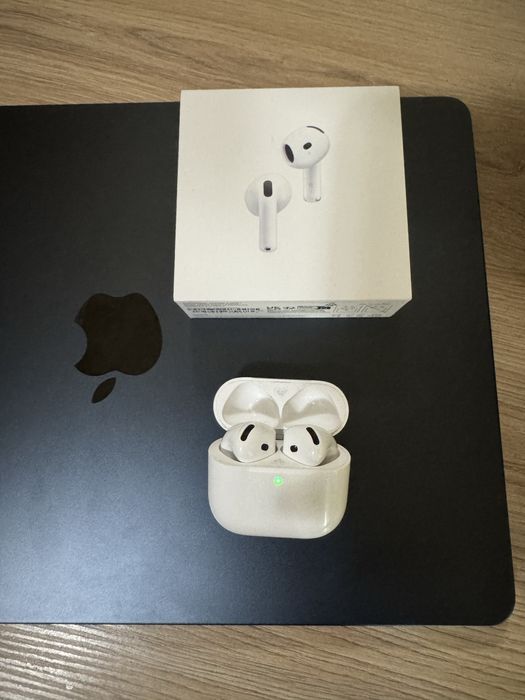 AirPods 4 в гаранция Активна шумоизолация