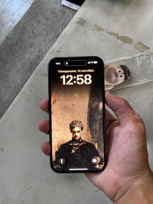 iPhone 15 оригинальный