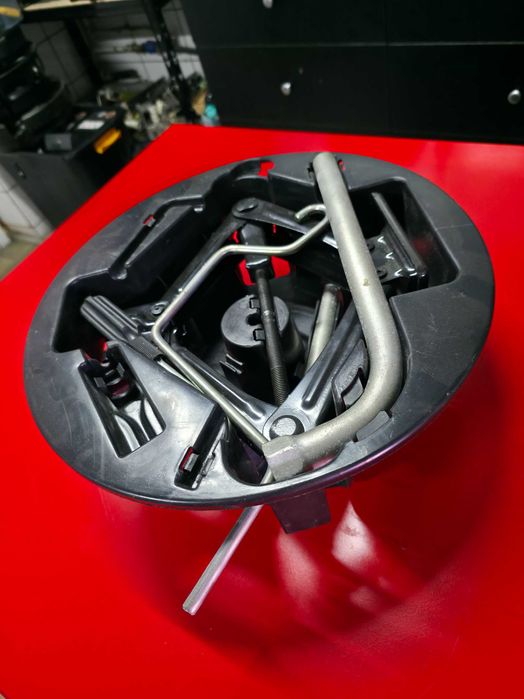 KIT Cric Auto Complet Fiat Alfa Romeo Lancia